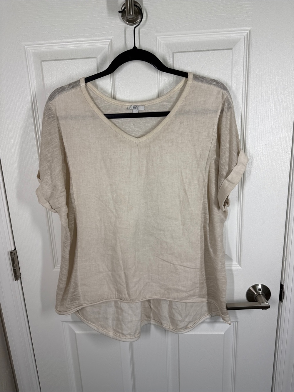 Kaktus 100% linen oatmeal ivory neutral v-neck boxy relaxed boho top size large